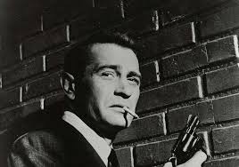 Darren McGavin as Mike Hammer