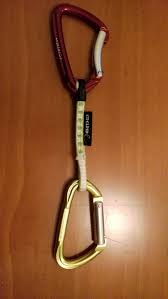 En Esta Cinta De Edelride He Querido Montar Dos Mosquetones Expres A Las 8 Mm Una De Las Eslingas Mas Delgada Y Liviana Cintas Mosquetones Alpinismo Escalada