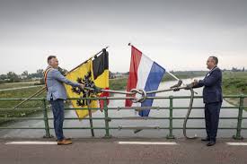Angestellt, managing director, energetic n.v. Statement Op Brug Van Burgemeesters Echt Susteren En Maaseik De Limburger Mobile