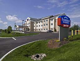 You'll find hundreds of restaurants within minutes of our hotel in grand rapids. Hampton Inn Near Me