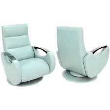 Recliner chairs zum kleinen preis hier bestellen. 20 Small Recliners Perfect For Your Living Room Living Room Furniture