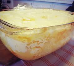 Am preparat cu branza de oaie, dar se poate folosi orice fel de branza, fie ca merge sau nu data pe razatoare. MÄmÄligÄ Cu BranzÄ De Burduf La Cuptor Food Is Love