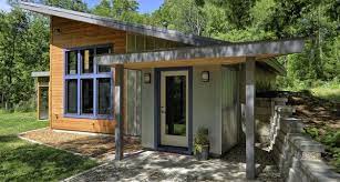 A nice selection of passive solar plans for sale, along with good explanations for each of the passive design features. Photo 2 Of 2 In Passive Solar Home New Build Dwell