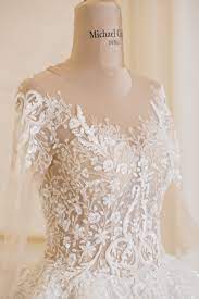 Thousands of new, used and preowned gowns at lowest prices in the united states. Michael Cinco Custom Made Used Wedding Dress Stillwhite