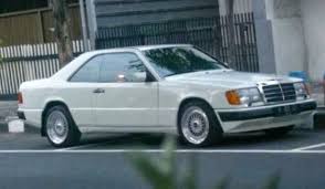 1993 White 300ce 24v Benz Ex Gusdur Visit On Audinwest Blogspot Com Mercedes Benz Cars Mercedes W124 Mercedes