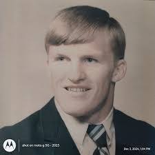 Donnie Riggins's Instagram, Twitter & Facebook