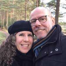 Sandi Wassmer is fundraising for Retina UK