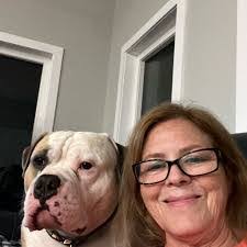 Crystal Crafton's Instagram, Twitter & Facebook