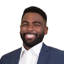 Excited to share that I will be joining Sidley Austin LLP as a Summer  Associate in their NYC office in 2023. I'm immensely grateful to everyone  who helped me along the way,