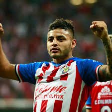 Alexis crystal & sofi goldfinger. Chivas Raul Orvananos Lanza Dardo A Alexis Vega Tras La Derrota Vs Toluca Fc