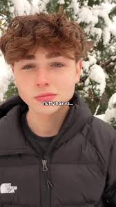 Fluffy Hair Vs Middle Part