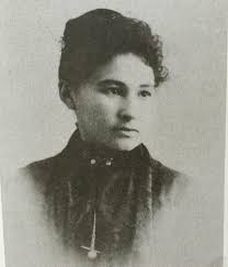 How to move a 95-year-old mother from Colorado to Missouri?