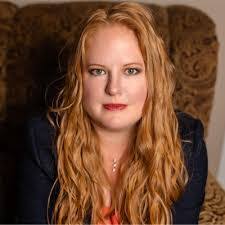 Amber Oetting's Instagram, Twitter & Facebook