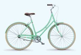These 7 Stylish Step Through Bikes Make City Riding So Much Fun Dutch Bike City Bike Comfort Bike