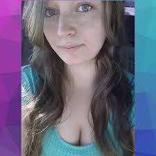 Christina Cade's Instagram, Twitter & Facebook