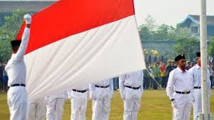 Merah di atas dan putih di bawah. Sejarah Bendera Merah Putih Kedudukannya Dalam Undang Undang