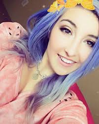 Why arent more ppl on here obsessed with ldshadowlady and vixella they both make such amazing and underrated videos. Vixella Posts Facebook