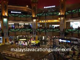 It underwent expansions in 2007 and then later again in 2015. Sunway Pyramid Mall