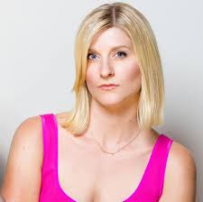 Lindsey Reckis's Instagram, Twitter & Facebook