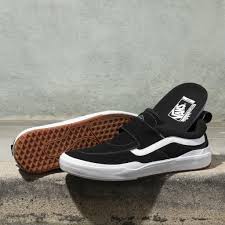 The kyle walker pro, the introductory signature model from rookie pro kyle walker, is the vans water & stain shield is specially formulated to provide an invisible barrier against moisture. Vans Kyle Walker Pro 2 Shoes Shredz Shop