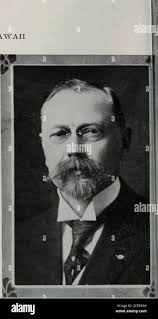 Men of Hawaii; a biographical reference library, complete and authentic, of  the men of note and substantial achievement in the Hawaiian Islands ... v.  1-5. EDGAR WOOD 442 MEN OF HAWAII.