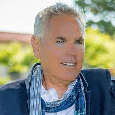 How Dog Food Saved the Earth: Anthony Zolezzi, Kory Swanson: 9780975315729:  Amazon.com: Books