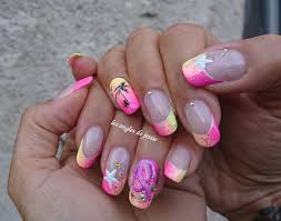 Voir plus d'idées sur le thème ongles, idées vernis à ongles, idee ongles. Mancure D Ete Degrade 3 Couleurs Nailart Relief Pieuvre En 3d Les Ongles De Jessie