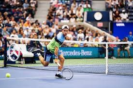 El alemán venía de tres batallas intensas, y ante el argentino mostró sus diversas facetas. Schwartzman Beats Zverev But Struggles With What Comes Next The New York Times