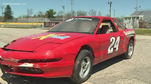 Clint bowyer hates zoom meetings. Berlin Raceway Won T Follow Nascar And Race Without Fans Wusa9 Com