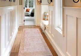 Yatak odasının diğer eşyaları gibi halılar da oldukça önemlidir. Koridor Halisi Modelleri Secerken Dikkat Etmeniz Gerekenler