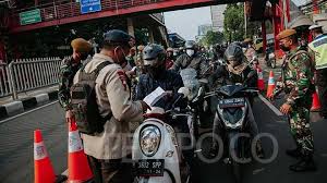 Dasar hukum ppkm level 4 dan ppkm darurat. Introducing New Covid 19 Restriction Terms Ppkm Level 4 Level 3 News En Tempo Co Tempo Co