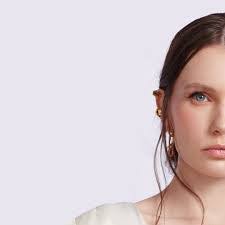 Carolina Alba's Instagram, Twitter & Facebook