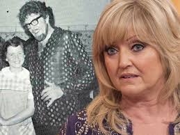 Linda nolan writes open letter to sarah harding after cancer diagnosis. Linda Nolan Claims Rolf Harris Groped And Licked Her When She Was 15 Mirror Online