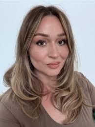 Enhance Your Beauty with Sarah Murphy