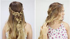 Bohemian Half Updo With Just 4 Braids Half Updo Hairstyles Half Updo Braided Half Updo