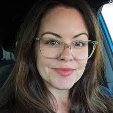 Courtney Minyard's Instagram, Twitter & Facebook