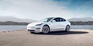 Ein spoiler aus karbonfasern wiederum erhöht die stabilität bei hohen. Tesla Senkt Preis Fur Model 3 In Deutschland Electrive Net