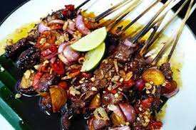 Beberapa orang membuat daging lebih empuk bisa dengan berbagai cara misalnya saja dengan bantuan nanas atau pun pemilihan daging kambingnya. Bumbu Sate Kambing Kecap Pedas Ini Resep Lengkapnya