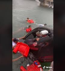 Rajin, baik hati, kasih sayang. Video Kereta Terjunam Dalam Tasik Ayah Terkial Pakai Life Jaket Sayu Anak Tak Dapat Diselamatkan Yoy Network
