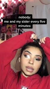 Debra Lear's Instagram, Twitter & Facebook