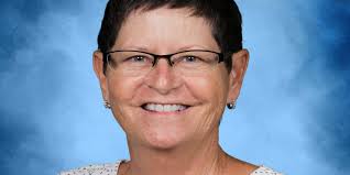 Relationships, not victories, meant the most to retiring Bolles volleyball  coach Elise Bush