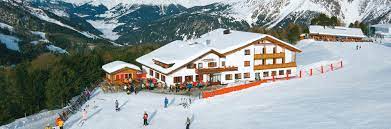 Each ski rental includes junior and young adult lift vouchers worth over $650!!! Skihaus Schoneben Skigebiet Schoneben Vinschgau Sudtirol Skifahren Snowboarden In Sudtirol