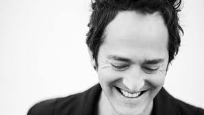 Striking a Chord with Tonic. Interview: Emerson Hart;