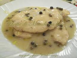 Queste versioni sono tutte squisite: Scaloppina Di Petto Di Pollo Al Ginepro Latte Di Mandorla