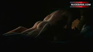 Young Kate Winslet naked - Throwback scenes