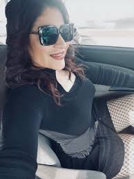 True connection isn't chasedit grows naturally when character is strong,  intentions are pure