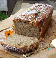 Das obst zeichnet sich nicht nur durch sein aroma, sondern. Bananen Joghurt Kuchen Bananenkuchen Rezepte Joghurt Kuchen Bananenbrot Mit Joghurt