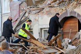 Buildings damaged in the croatian earthquake. Ouvu6daanlumdm