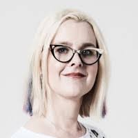 Tina Norman's Instagram, Twitter & Facebook