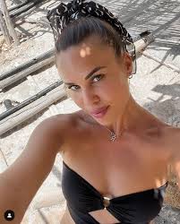 Quién es Raquel Arias de Supervivientes 2023: biografía, carrera y fotos de  la participante